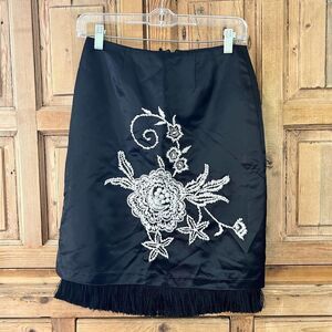 Women's Mica 2 Floral Embroidered Skirt Black‎ White Fringe Satin